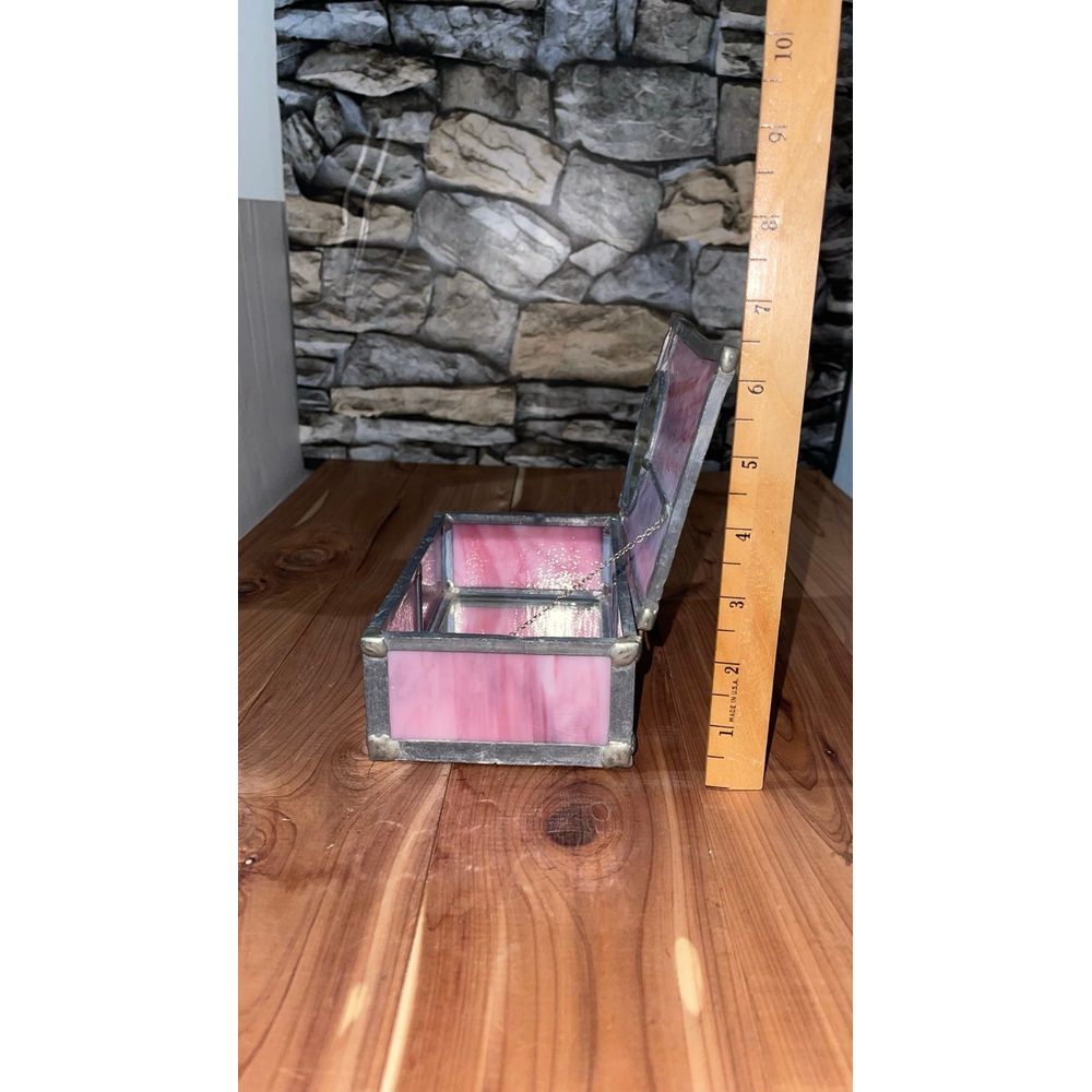 Box - Picture 6 of 12